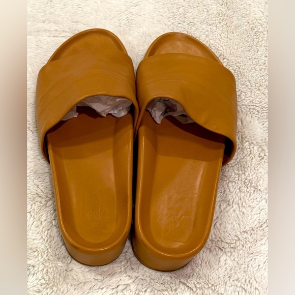 **Beek Pelican Leather Platform Sandals – Women’s Size 11, Honey** - Picture 5 of 6